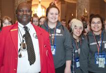 Visitor Guide with students in National Statuary Hall